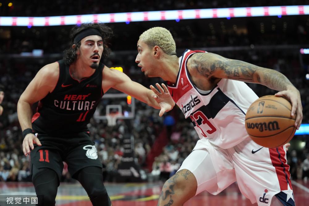 看似不急不 看似不急不