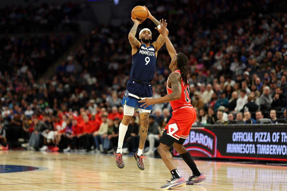 利亚足球的 利亚足球的